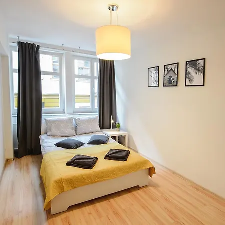 Apartmán Kielbasnicza 1a Rynek 3 Pok Osobne 65 M2 Vratislav