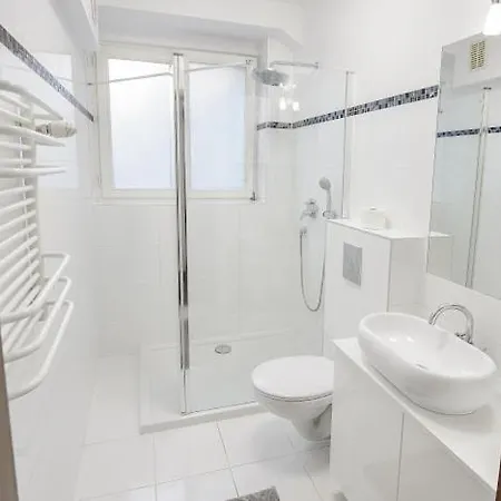Lägenhet Kielbasnicza 1a Rynek 3 Pok Osobne 65 M2
